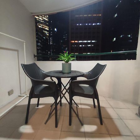 Luxury Spacious 2Br In Salcedo Village 마닐라 외부 사진