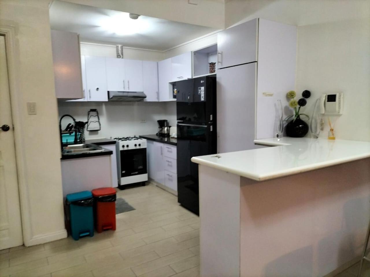 Luxury Spacious 2Br In Salcedo Village 마닐라 외부 사진