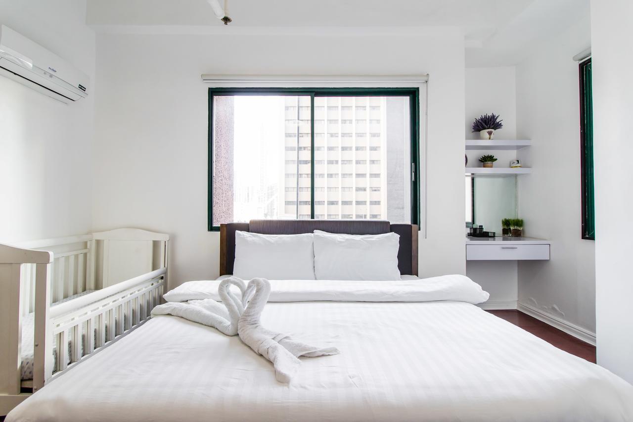 Luxury Spacious 2Br In Salcedo Village 마닐라 외부 사진