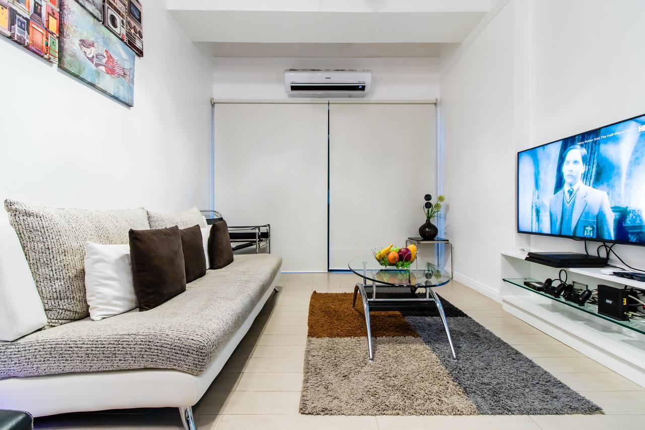 Luxury Spacious 2Br In Salcedo Village 마닐라 외부 사진