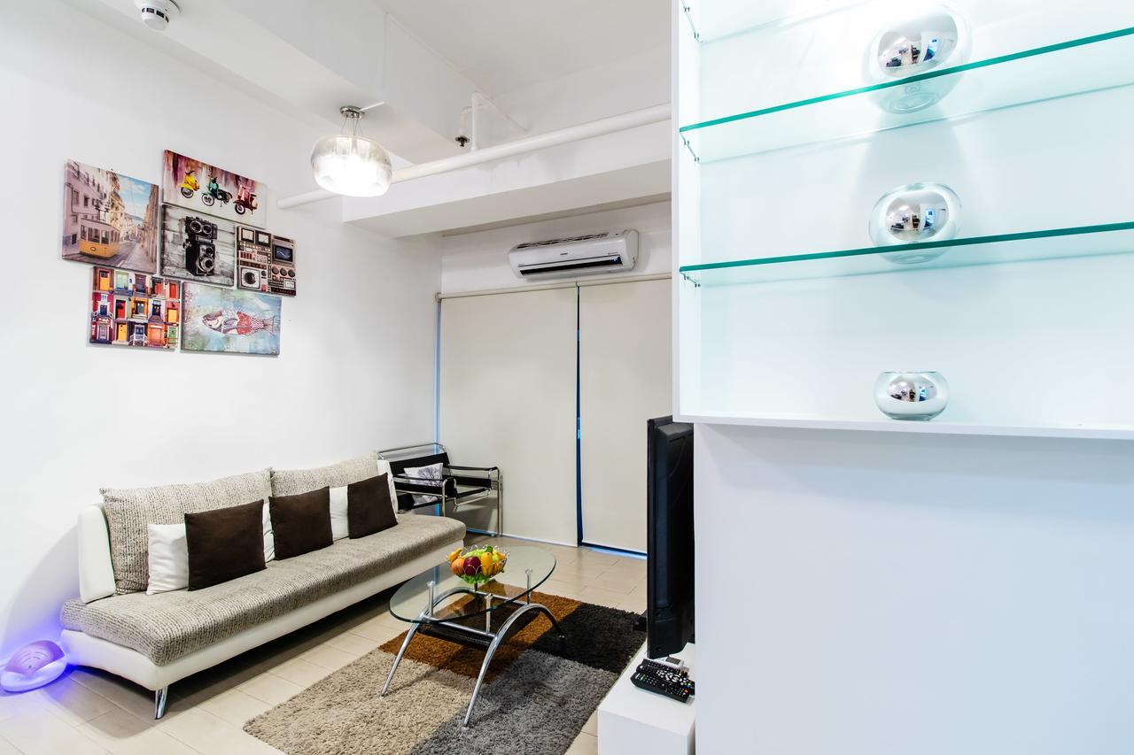 Luxury Spacious 2Br In Salcedo Village 마닐라 외부 사진
