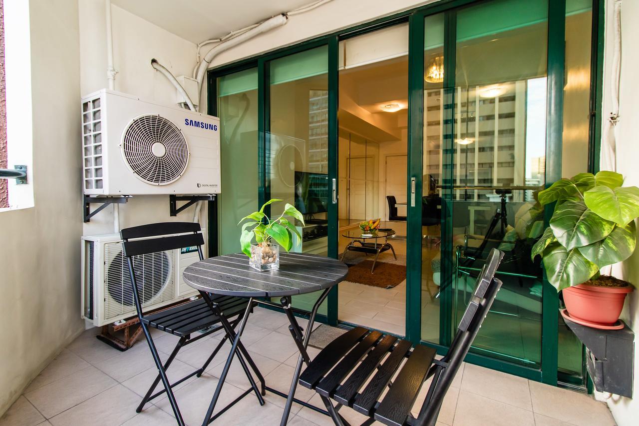 Luxury Spacious 2Br In Salcedo Village 마닐라 외부 사진