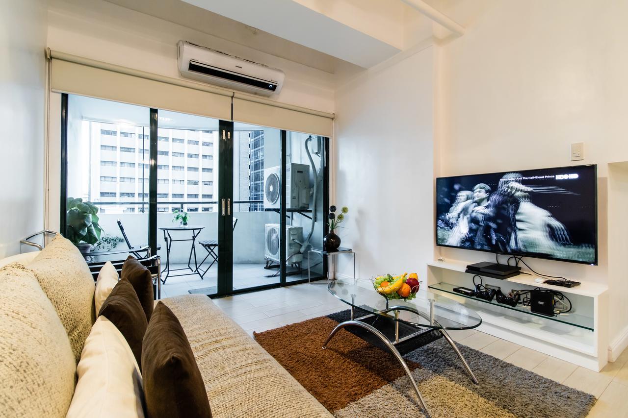 Luxury Spacious 2Br In Salcedo Village 마닐라 외부 사진