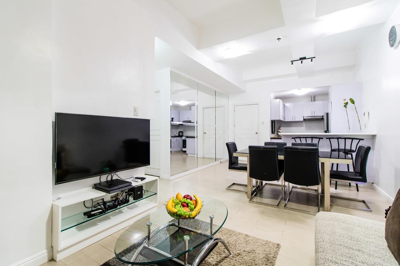 Luxury Spacious 2Br In Salcedo Village 마닐라 외부 사진