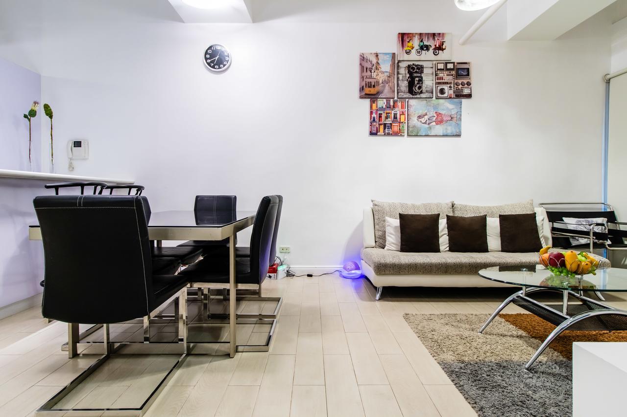 Luxury Spacious 2Br In Salcedo Village 마닐라 외부 사진